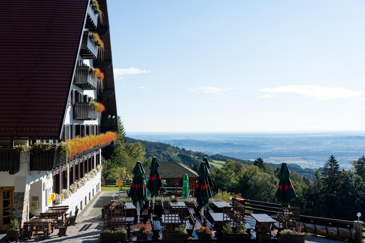 Hotel Tisa Pohorje 霍茨科波霍尔耶 外观 照片