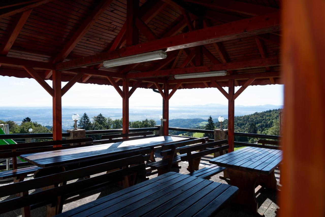 Hotel Tisa Pohorje 霍茨科波霍尔耶 外观 照片