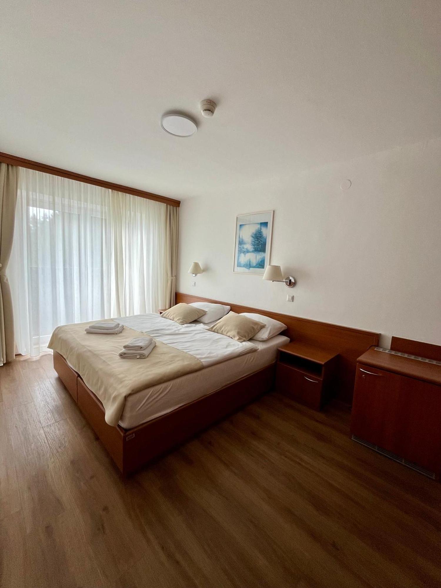 Hotel Tisa Pohorje 霍茨科波霍尔耶 外观 照片
