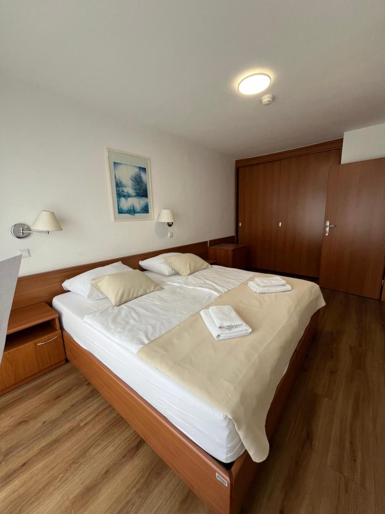 Hotel Tisa Pohorje 霍茨科波霍尔耶 外观 照片