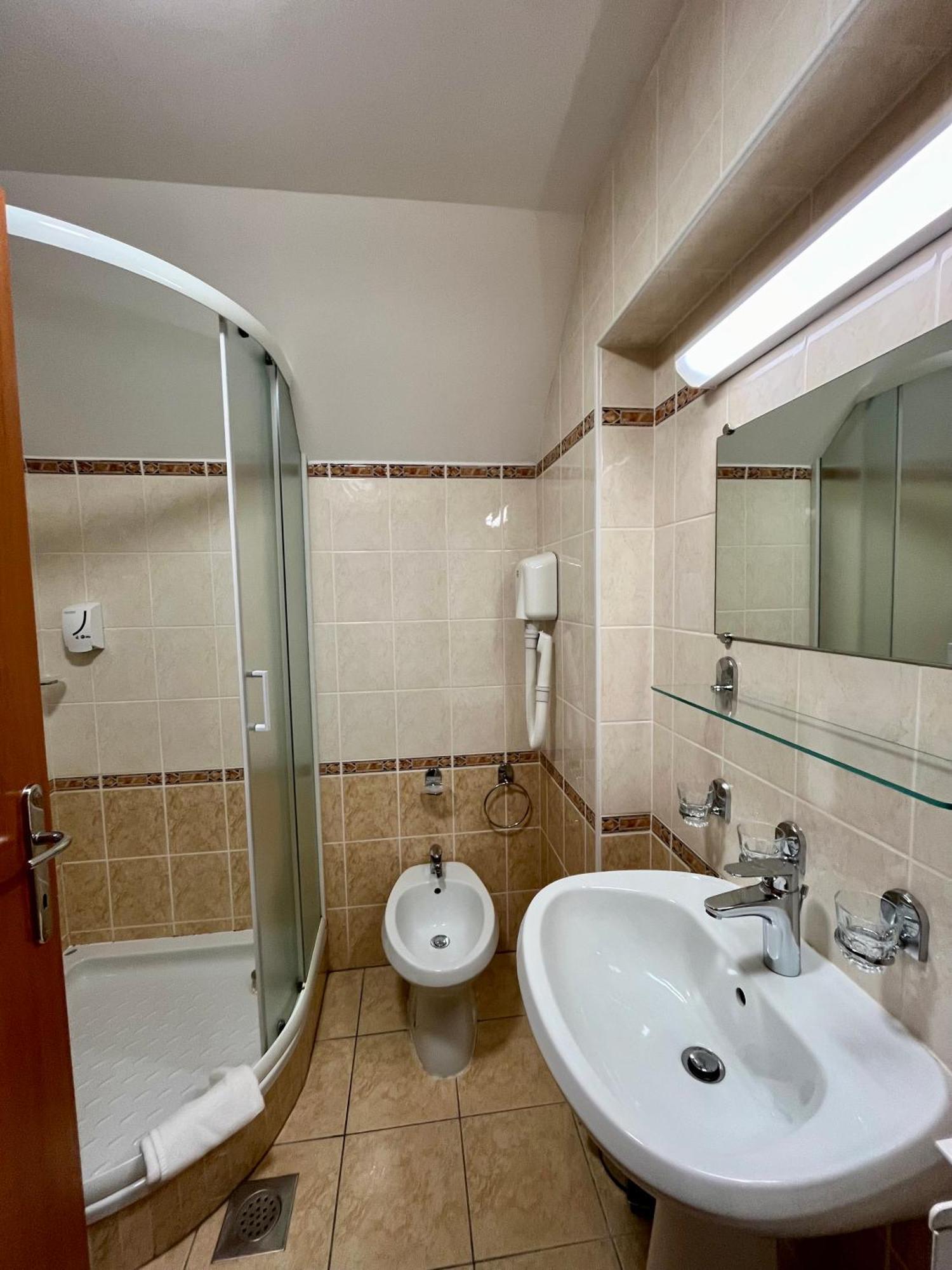 Hotel Tisa Pohorje 霍茨科波霍尔耶 外观 照片